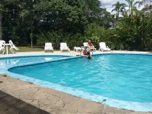 Hotel de Selva El Puente