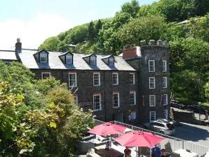 The Wellington Hotel