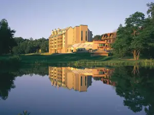 Hockley Valley Resort