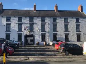 Hardwick Arms Hotel