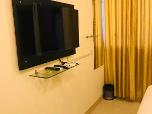 Hotel Raisina Hill