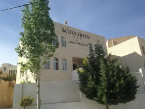 Saltus Hotel
