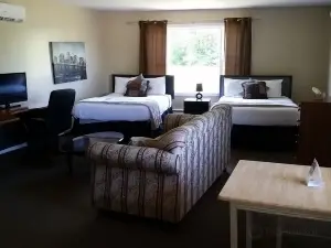 Middleton Motel & Suites