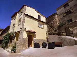 Casa Albana Alacón