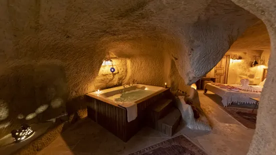 費里斯洞穴酒店