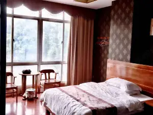 Xinghui Business Hotel