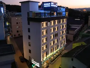 彌勒雲舒逸景飯店（湖泉生態園紅河水鄉店）