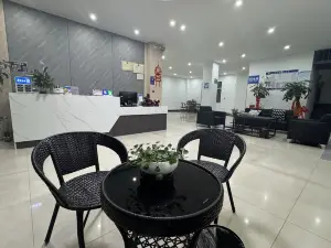 Ba Lu Hotel