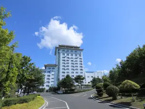 Yanbian Hotel
