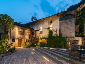 Yangshuo Xiaxiang yishanjing homestay
