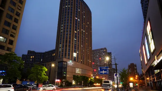 Junmao Hotel Apartment (Xiasha Development Zone Jinshahu Subway Station)
