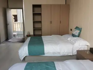 Pujiang Xiyuan Country Resort Hotel