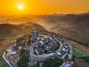 山谷祕境度假飯店