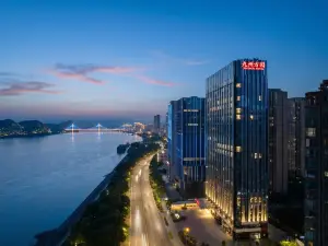 Jiuzhou Fangyuan Hotel(Yichang Wanda Binjiang Store)