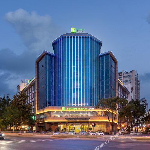 扬州瘦西湖智选假日酒店（东关街店）3天2晚套餐