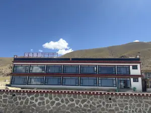 Nima Dangyacuo BMW Hotel