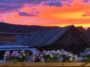 Kanas Haven Zhiyie · Mountain Residence