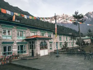 Mountain Lodges of Nepal - Lukla