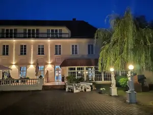 Hotel der Lindenhof
