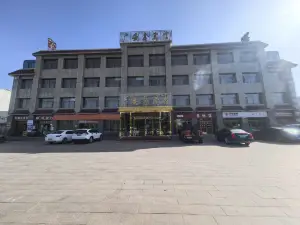 バルクル・カザフ自治県広安鑫ホテル