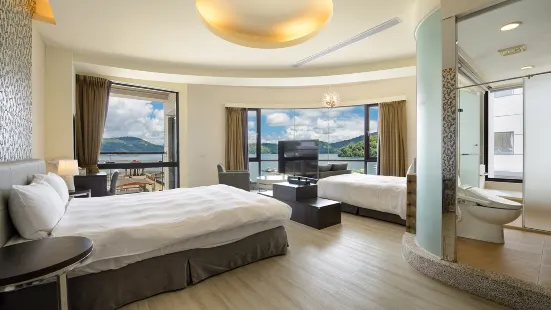 Hu Yue Lakeview Hotel