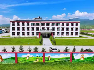 샤허 마멋 리조트 & 호텔