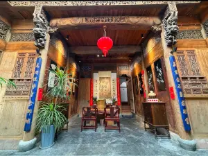 One read and one clean homestay