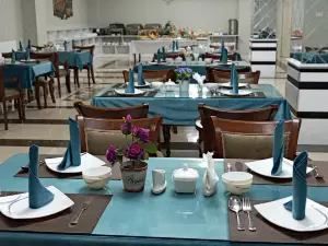 OydinPlaza Hotel