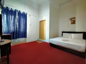 Rz Gold Hotel