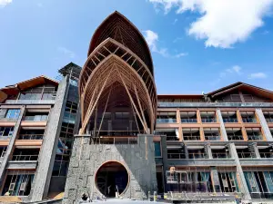 中國南丹礦物溫泉地磁度假飯店