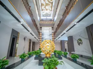 Small Time Hotel（Colorful Danxia Scenic Spot Storel）