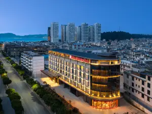 Hilton Garden Inn Dali Erhai Park