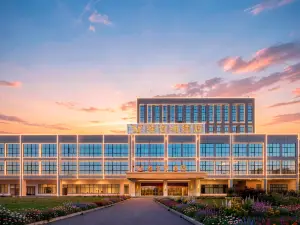 Vienna Hotel (Meilong High-Speed Rail East Station High-Tech Zone PCB Industrial Park Branch)