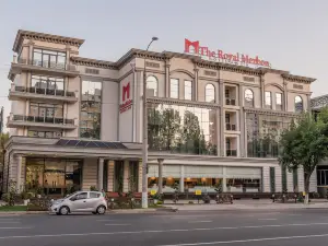 The Royal Mezbon Hotel & Spa