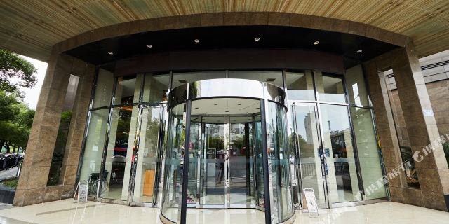 安吉缘通国际酒店1-2晚 可加购中南百草原门票