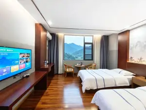 Mojiang XinXing Business Hotel