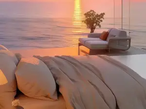Qinhaili Holiday Beach Hotel