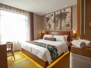James Joyce Coffetel Hotel (Tianjin Tianjin Zhiyan Mountain Road Subway Station Branch)