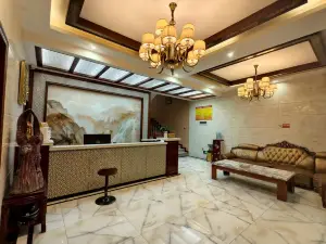 Yunhai Hotel