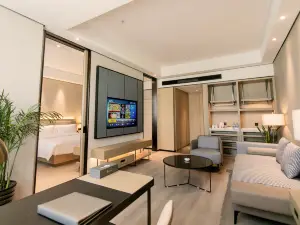Feilong Hotel (Hefei Feixi High-tech Industrial Park Mingzhu Avenue Branch)