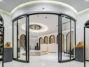 Eastern Shrine Hotel