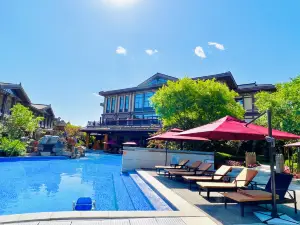 YunTaiShan RoEasy Resort Hotel