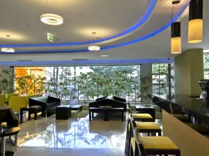 SANA Capitol Hotel