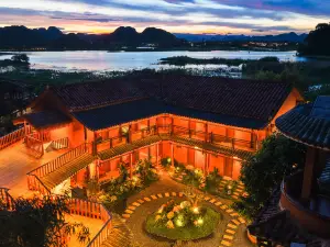 Xia Mo Lian Xiang Lake View Homestay