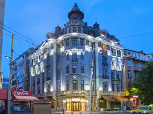 ゼウス エッセンス ブカレスト ヴェネツィア