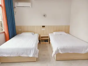 Longhushan Clear Water Bay Homestay
