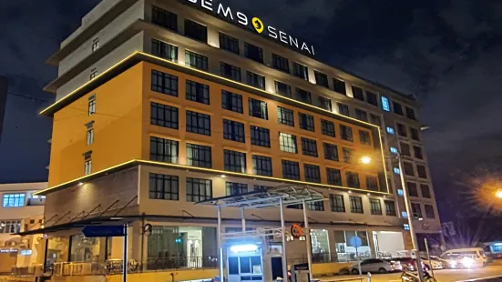 Sem9 Senai "Formerly Known As Perth Hotel"