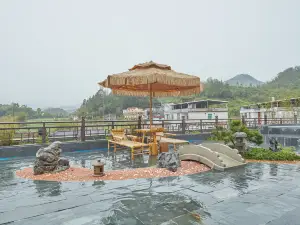 Longyan Jintang Hot Spring Hotel