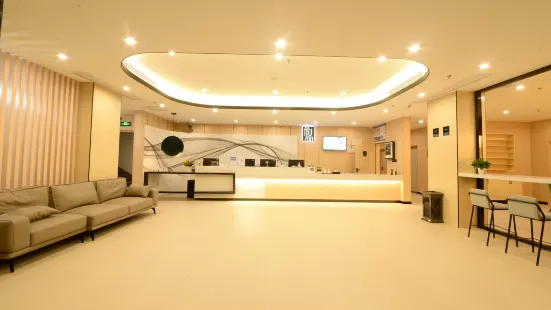 Thank Inn Hotel (Qingyuan Guangqing Avenue)