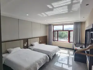 西柏坡趕考行ホテル(西柏坡観光地)